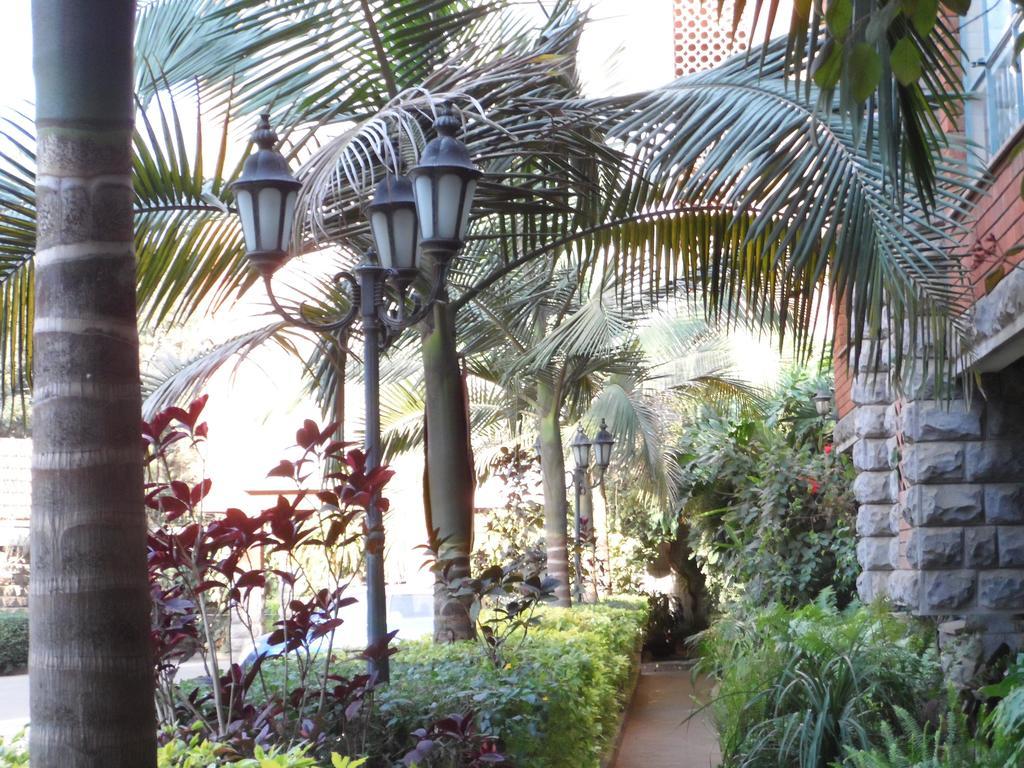 Tropical Towers Apartments ナイロビ エクステリア 写真